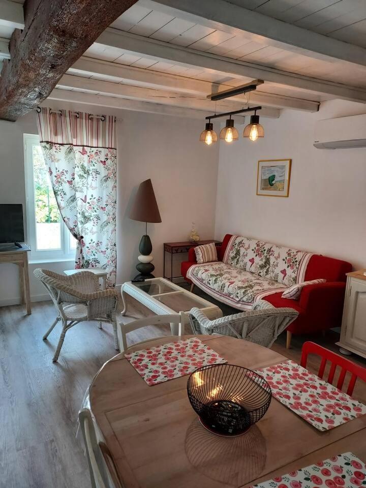 Maisonnette Saintes Dış mekan fotoğraf